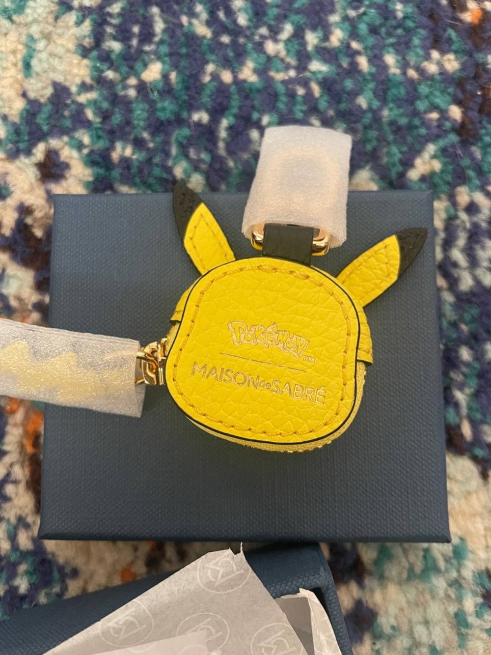 NIB Heart Eyes SABRÉMOJI Pokémon Charm - Picture 7 of 9